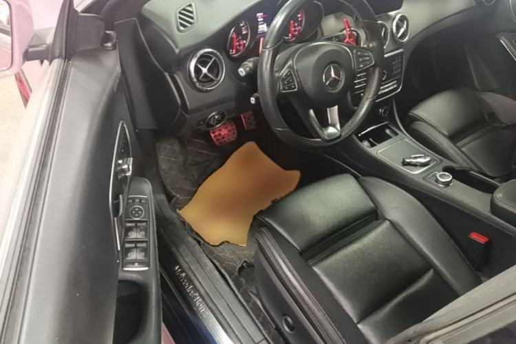 Used Mercedes-Benz CLA 2018 CLA 200 Style Edition Driver Seat
