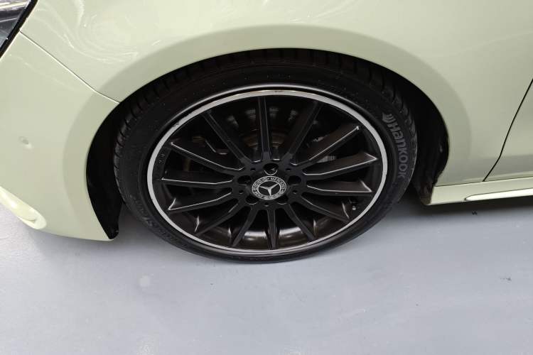 Used Mercedes-Benz CLA 2018 CLA 220 4MATIC Exterior 4