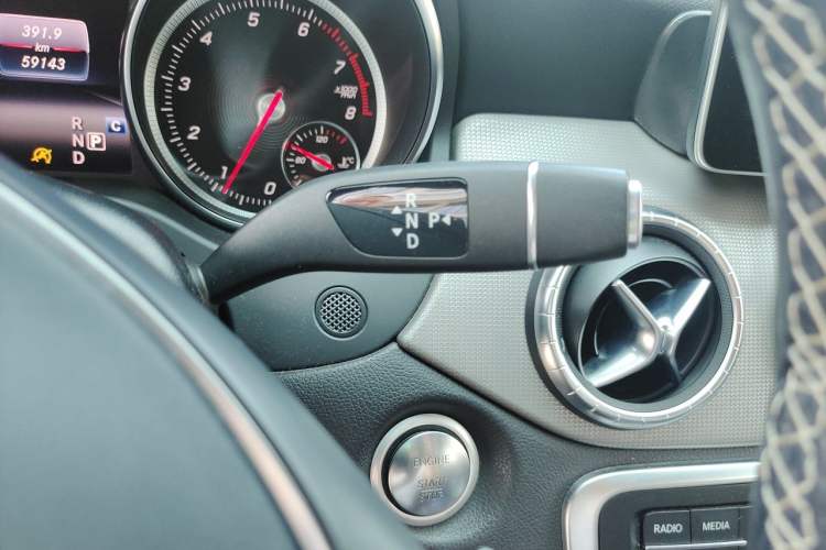 Used Mercedes-Benz CLA 2018 CLA 200 Sport Edition Gear Lever