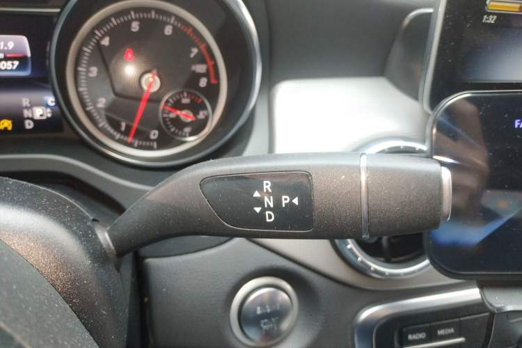 Used Mercedes-Benz CLA 2018 CLA 200 Sport Edition Gear Lever