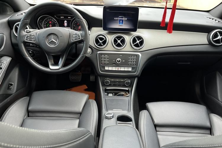 Used Mercedes-Benz CLA 2018 CLA 200 Sport Edition Interior 11