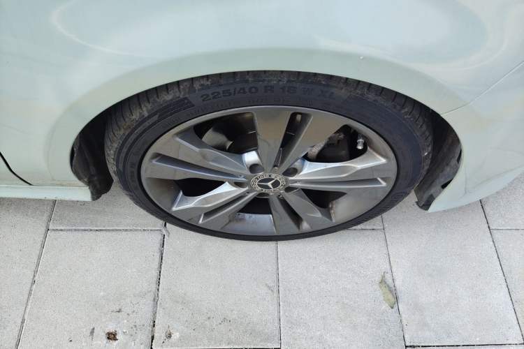 Used Mercedes-Benz CLA 2018 CLA 200 Sport Edition Right Front Wheel Hub