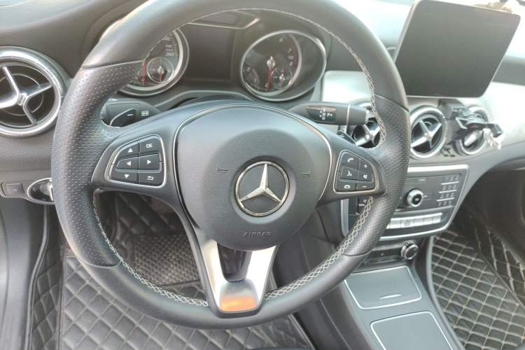 Used Mercedes-Benz CLA 2018 CLA 200 Sport Edition Steering Wheel
