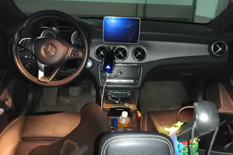 Used Mercedes-Benz CLA 2018 CLA 200 Sport Edition Center Console