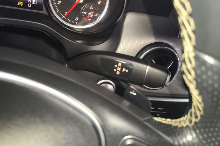 Used Mercedes-Benz CLA 2018 CLA 200 Style Edition Gear Lever