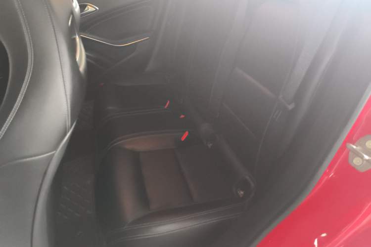 Used Mercedes-Benz CLA 2018 CLA 200 Style Edition Left Rear Seat