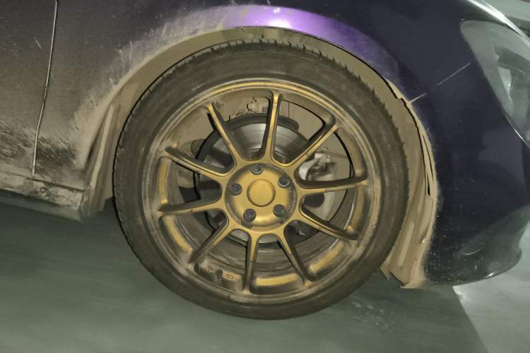 Used Mercedes-Benz CLA 2018 CLA 200 Sport Edition Right Front Wheel Hub