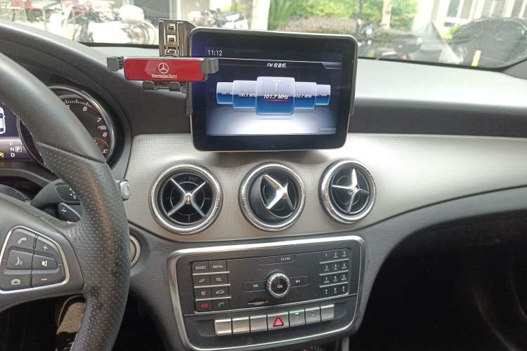 Used Mercedes-Benz CLA 2018 CLA 200 Style Edition Audio And AC Panel