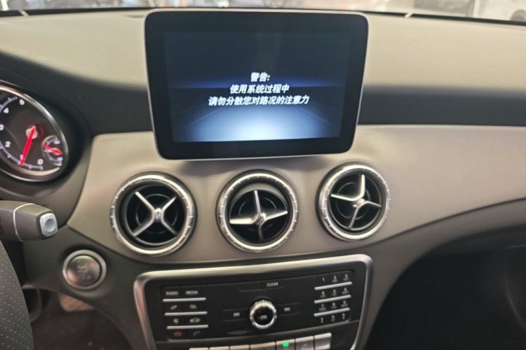 Used Mercedes-Benz CLA 2018 CLA 200 Style Edition Audio And AC Panel