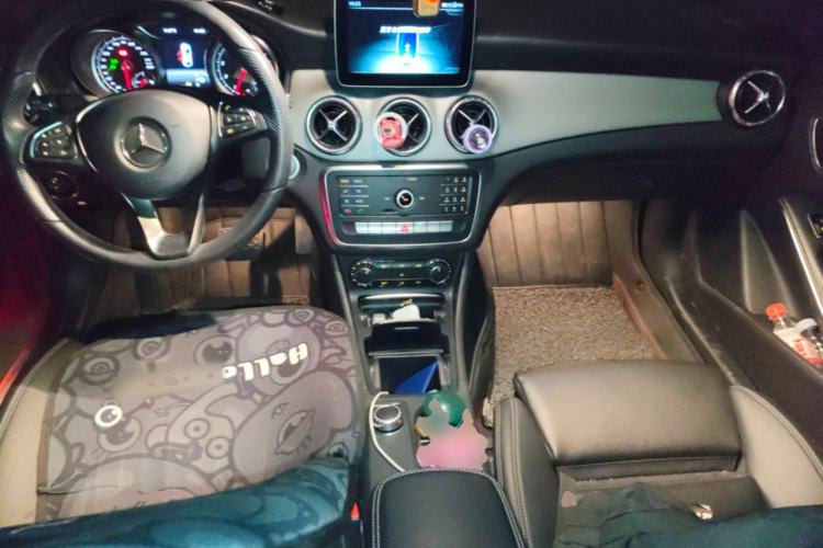 Used Mercedes-Benz CLA 2018 CLA 200 Sport Edition Center Console