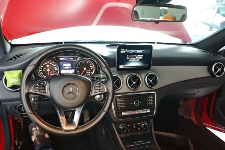 Used Mercedes-Benz CLA 2018 CLA 200 Sport Edition Center Console