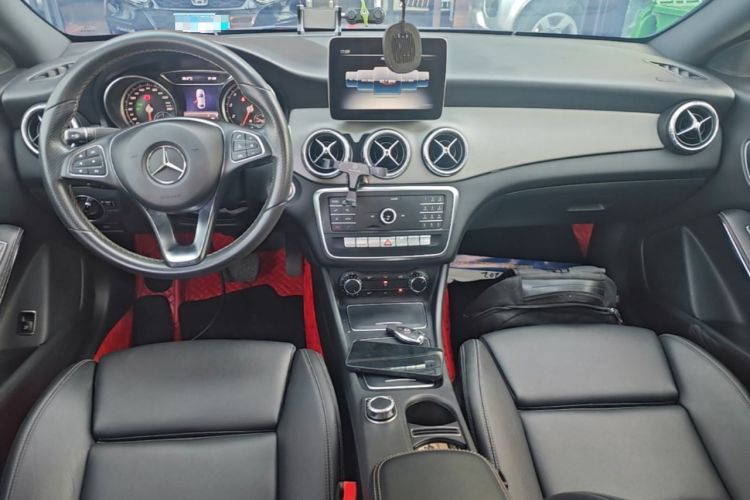 Used Mercedes-Benz CLA 2018 CLA 200 Sport Edition Center Console