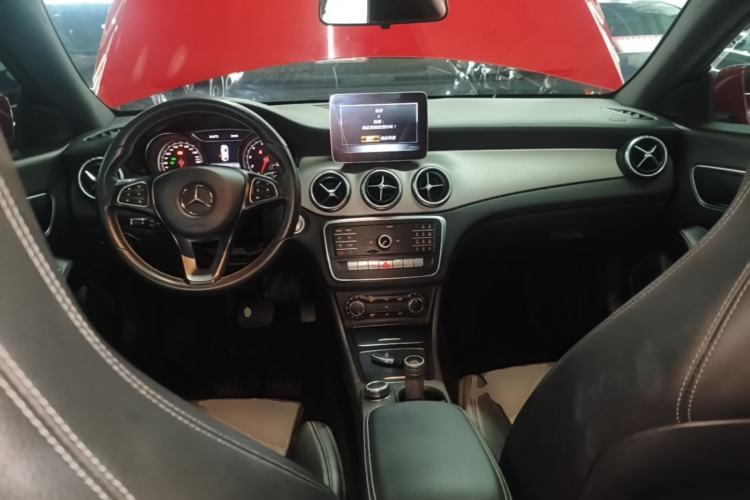 Used Mercedes-Benz CLA 2018 CLA 200 Sport Edition Center Console