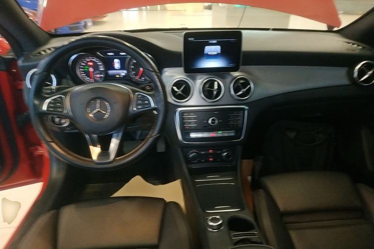 Used Mercedes-Benz CLA 2018 CLA 200 Sport Edition Center Console