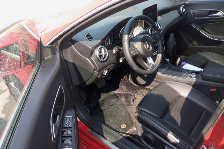 Used Mercedes-Benz CLA 2018 CLA 200 Sport Edition Driver Seat