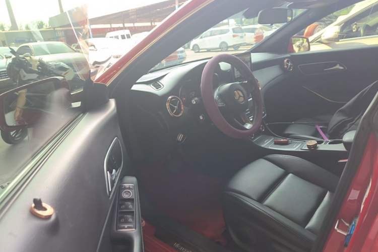 Used Mercedes-Benz CLA 2018 CLA 200 Sport Edition Driver Seat