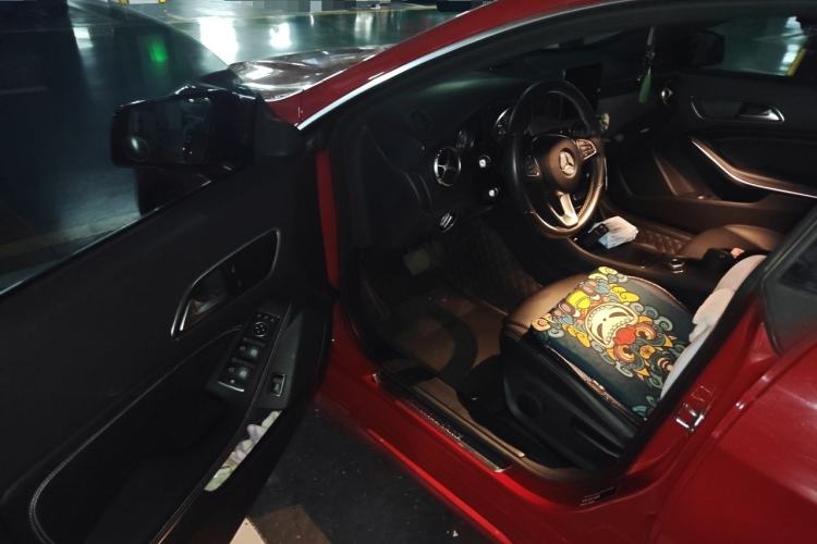 Used Mercedes-Benz CLA 2018 CLA 200 Sport Edition Driver Seat