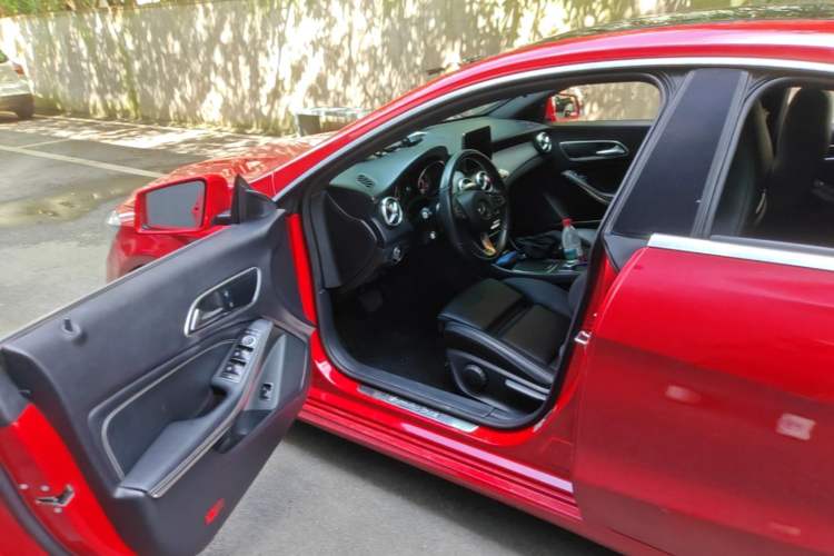 Used Mercedes-Benz CLA 2018 CLA 200 Sport Edition Driver Seat