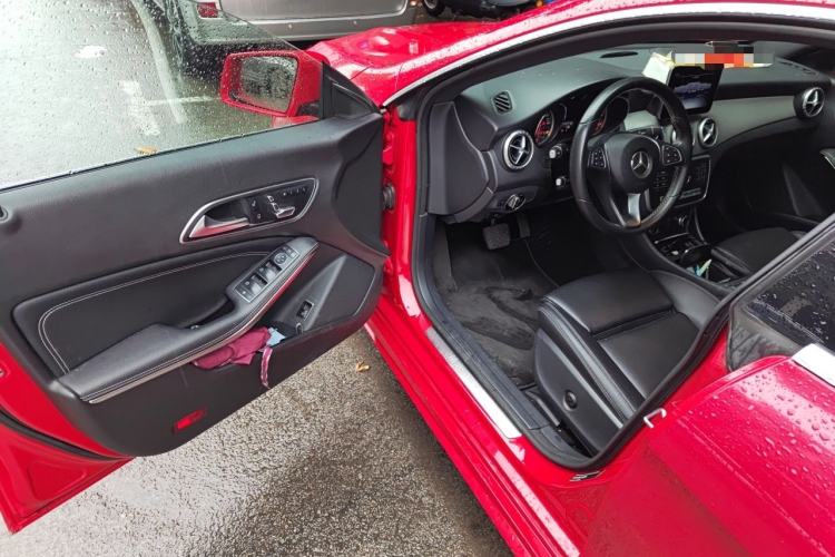 Used Mercedes-Benz CLA 2018 CLA 200 Style Edition Driver Seat