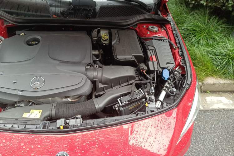 Used Mercedes-Benz CLA 2018 CLA 200 Style Edition Engine Bay Left