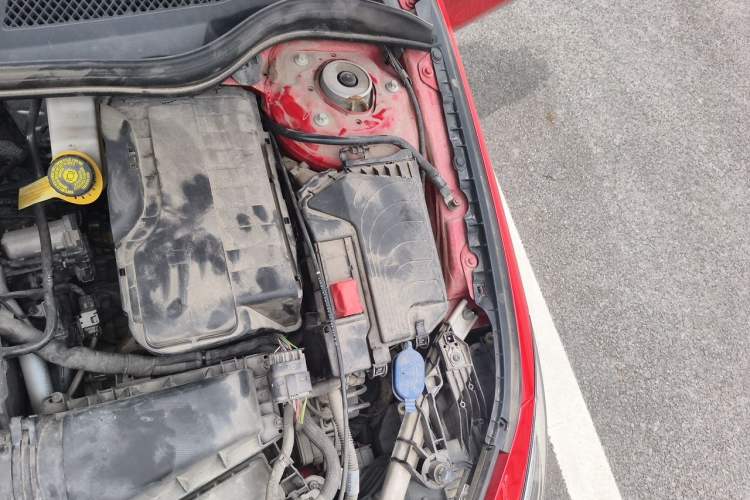 Used Mercedes-Benz CLA 2018 CLA 220 4MATIC Engine Bay Left