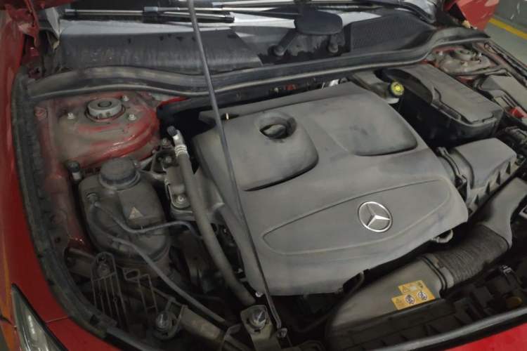 Used Mercedes-Benz CLA 2018 CLA 200 Style Edition Engine Bay Right
