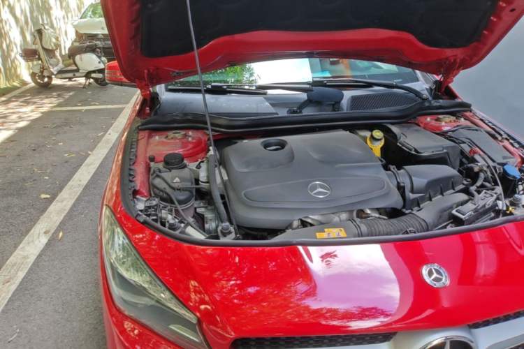 Used Mercedes-Benz CLA 2018 CLA 200 Sport Edition Engine Bay Right