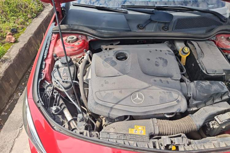 Used Mercedes-Benz CLA 2018 CLA 200 Style Edition Engine Bay Right