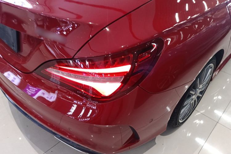 Used Mercedes-Benz CLA 2018 CLA 220 4MATIC Exterior 3