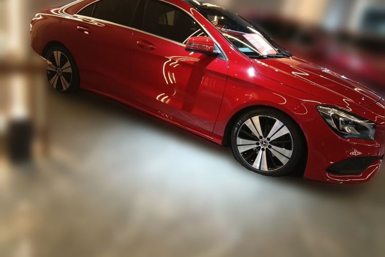 Used Mercedes-Benz CLA 2018 CLA 200 Style Edition Front Right 45 Deg