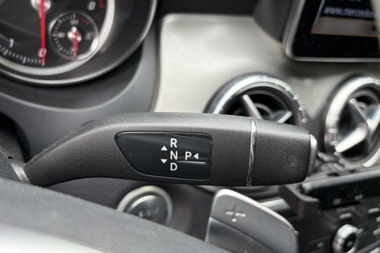 Used Mercedes-Benz CLA 2018 CLA 220 4MATIC Gear Lever