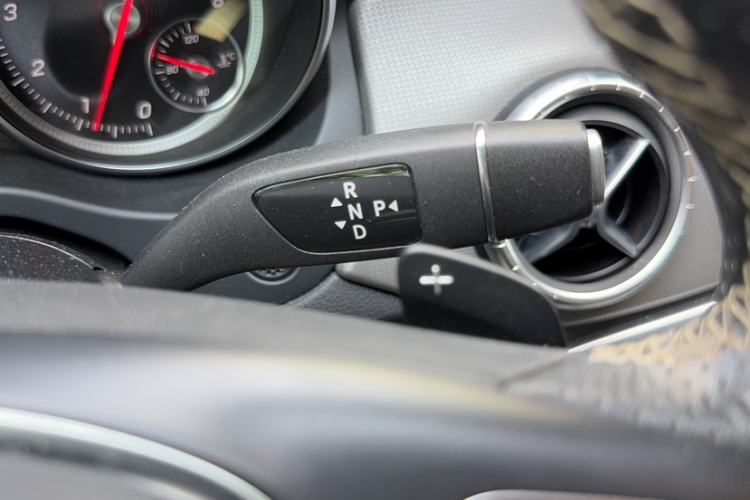 Used Mercedes-Benz CLA 2018 CLA 200 Sport Edition Gear Lever