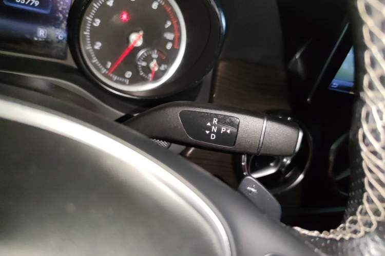 Used Mercedes-Benz CLA 2018 CLA 200 Style Edition Gear Lever