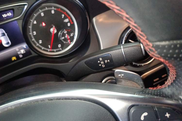 Used Mercedes-Benz CLA 2018 CLA 220 4MATIC Gear Lever