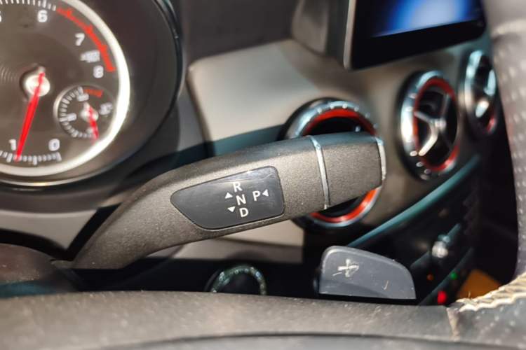 Used Mercedes-Benz CLA 2018 CLA 200 Style Edition Gear Lever