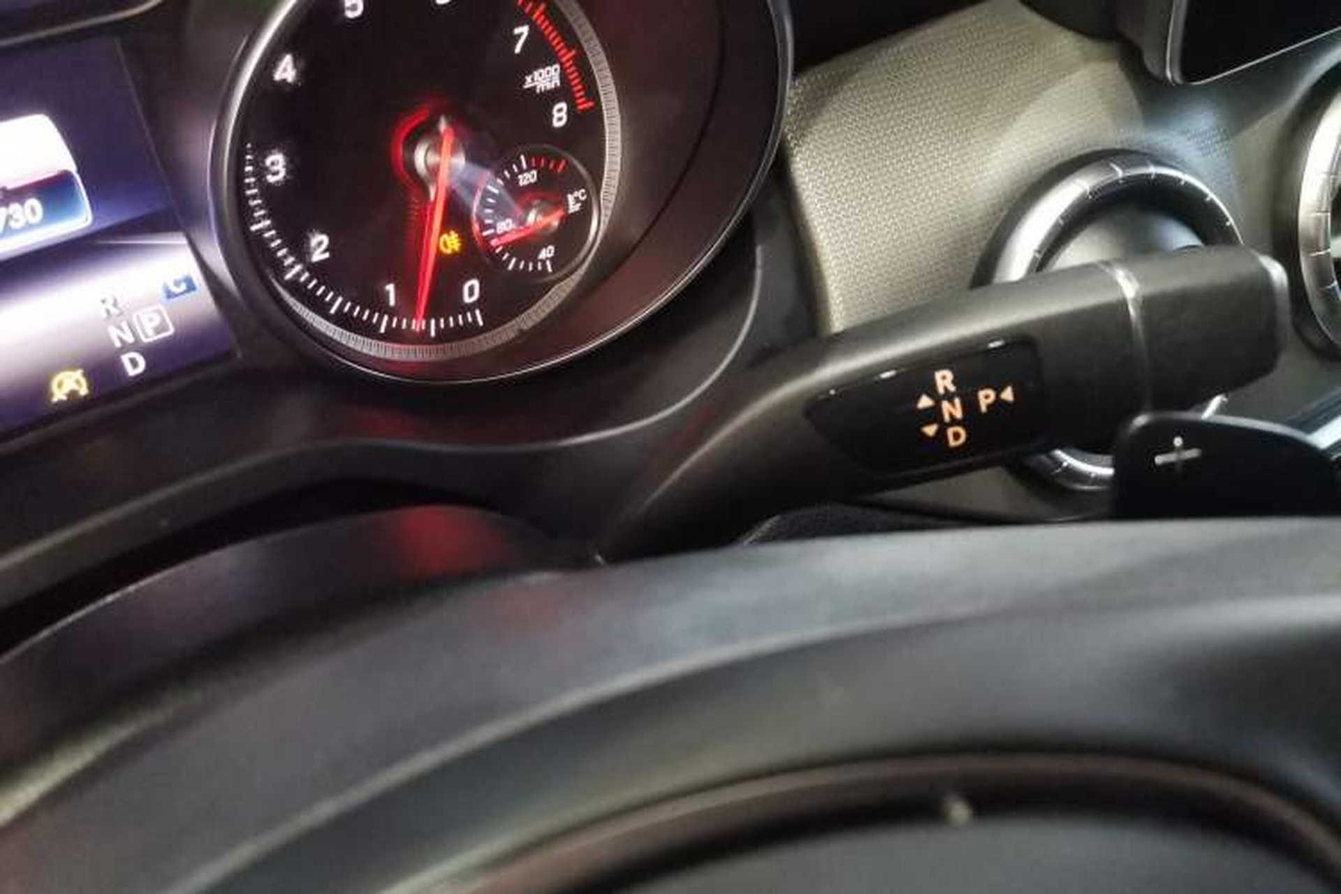 Used Mercedes-Benz CLA 2018 CLA 200 Style Edition Gear Lever