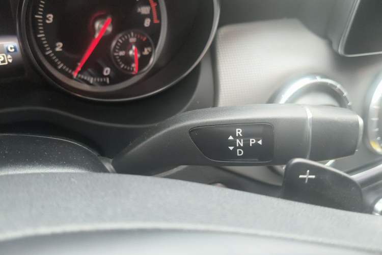 Used Mercedes-Benz CLA 2018 CLA 200 Style Edition Gear Lever