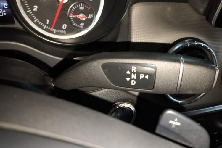 Used Mercedes-Benz CLA 2018 CLA 200 Style Edition Gear Lever
