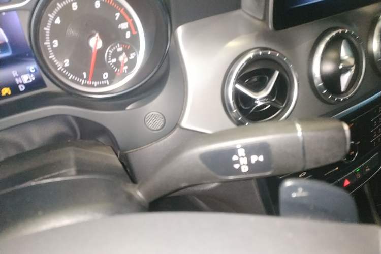 Used Mercedes-Benz CLA 2018 CLA 200 Sport Edition Gear Lever
