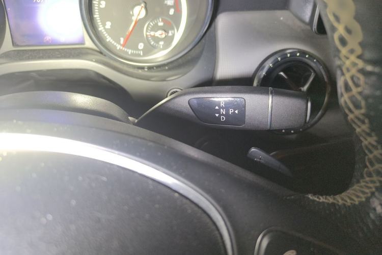 Used Mercedes-Benz CLA 2018 CLA 200 Style Edition Gear Lever