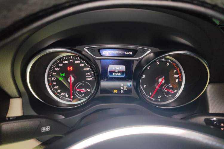 Used Mercedes-Benz CLA 2018 CLA 200 Style Edition Instrument Cluster
