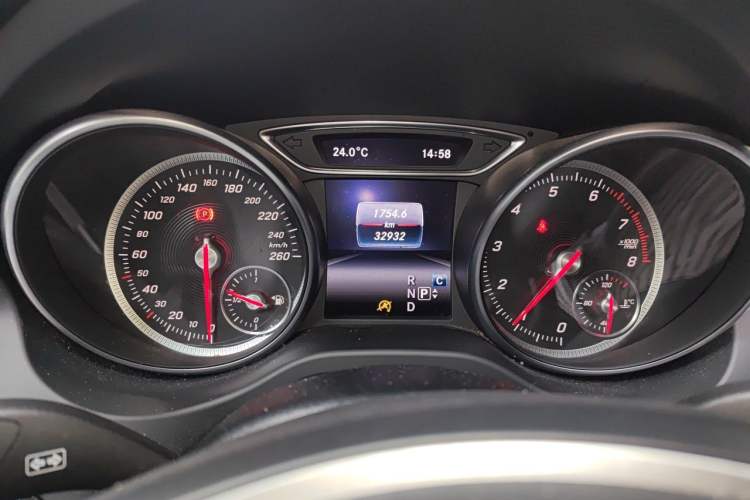 Used Mercedes-Benz CLA 2018 CLA 200 Style Edition Instrument Cluster