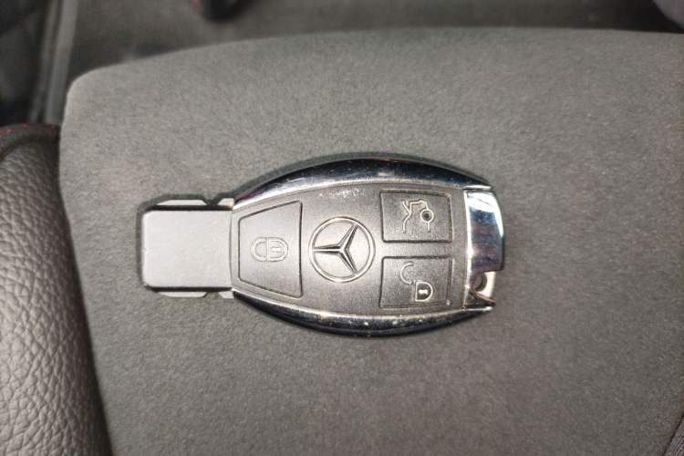 Used Mercedes-Benz CLA 2018 CLA 220 4MATIC Interior 1