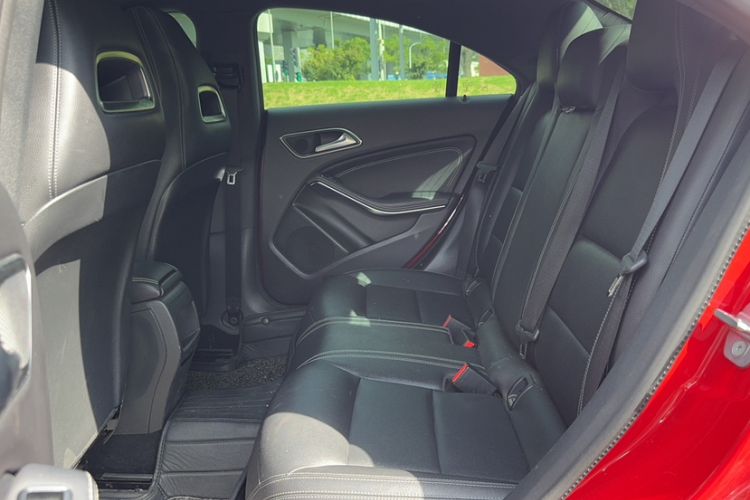Used Mercedes-Benz CLA 2018 CLA 200 Sport Edition Interior 2
