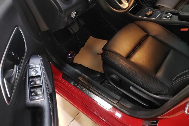 Used Mercedes-Benz CLA 2018 CLA 200 Sport Edition Interior 3