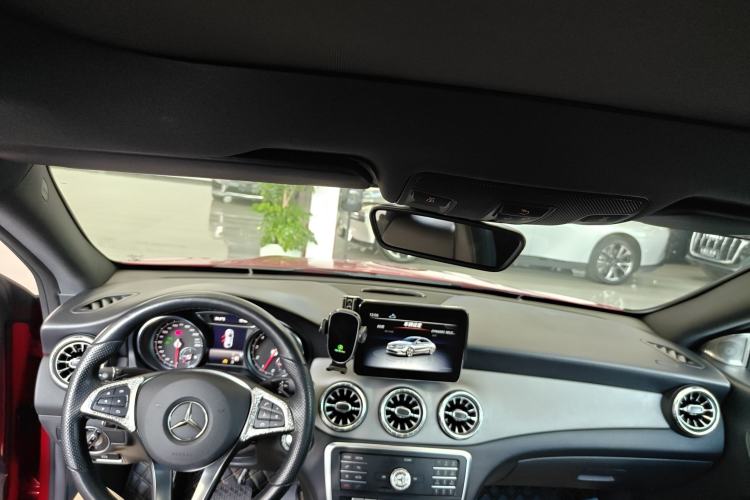 Used Mercedes-Benz CLA 2018 CLA 200 Style Edition Interior 4