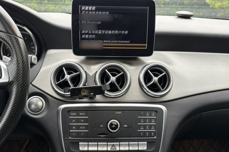 Used Mercedes-Benz CLA 2018 CLA 220 4MATIC Interior 7