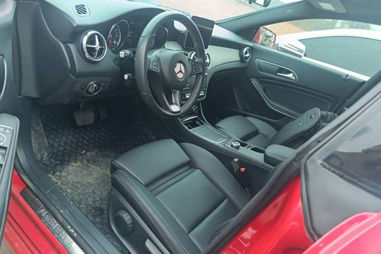 Used Mercedes-Benz CLA 2018 CLA 200 Sport Edition Left Front Seat