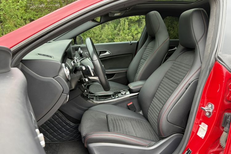 Used Mercedes-Benz CLA 2018 CLA 220 4MATIC Left Front Seat