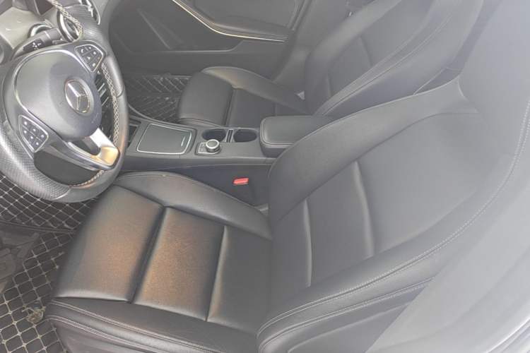 Used Mercedes-Benz CLA 2018 CLA 200 Style Edition Left Front Seat